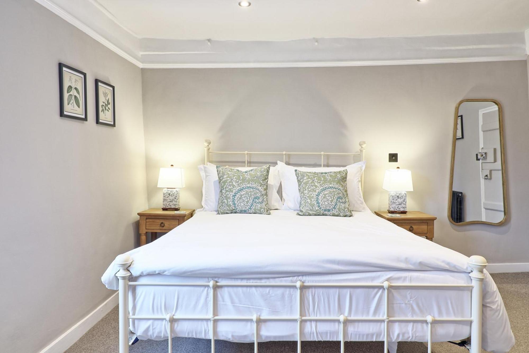 Ranfield'S Brasserie Hotel Rooms Coggeshall Extérieur photo
