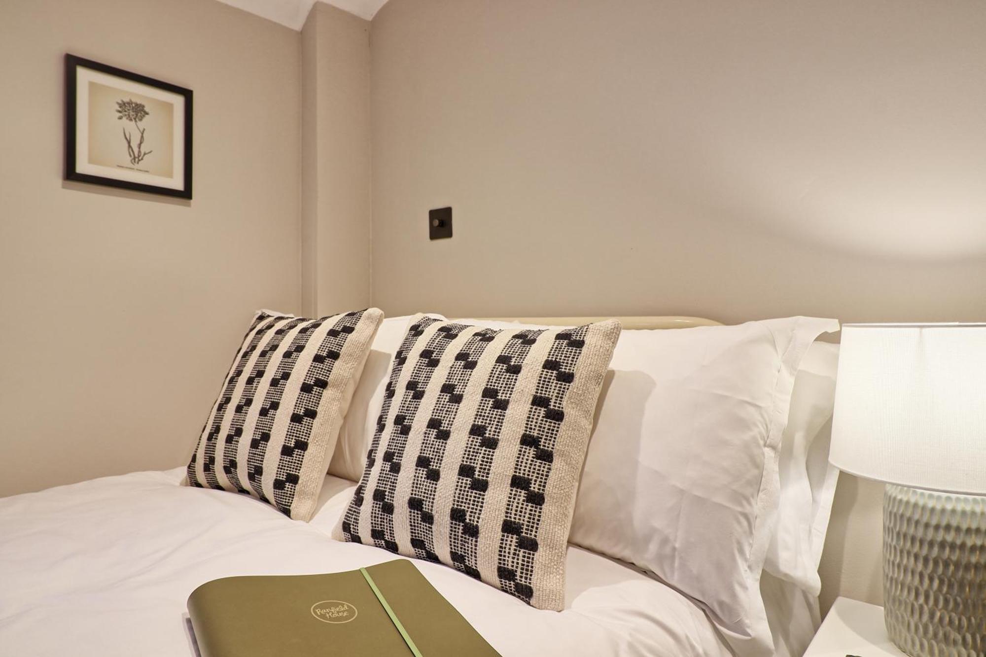 Ranfield'S Brasserie Hotel Rooms Coggeshall Extérieur photo