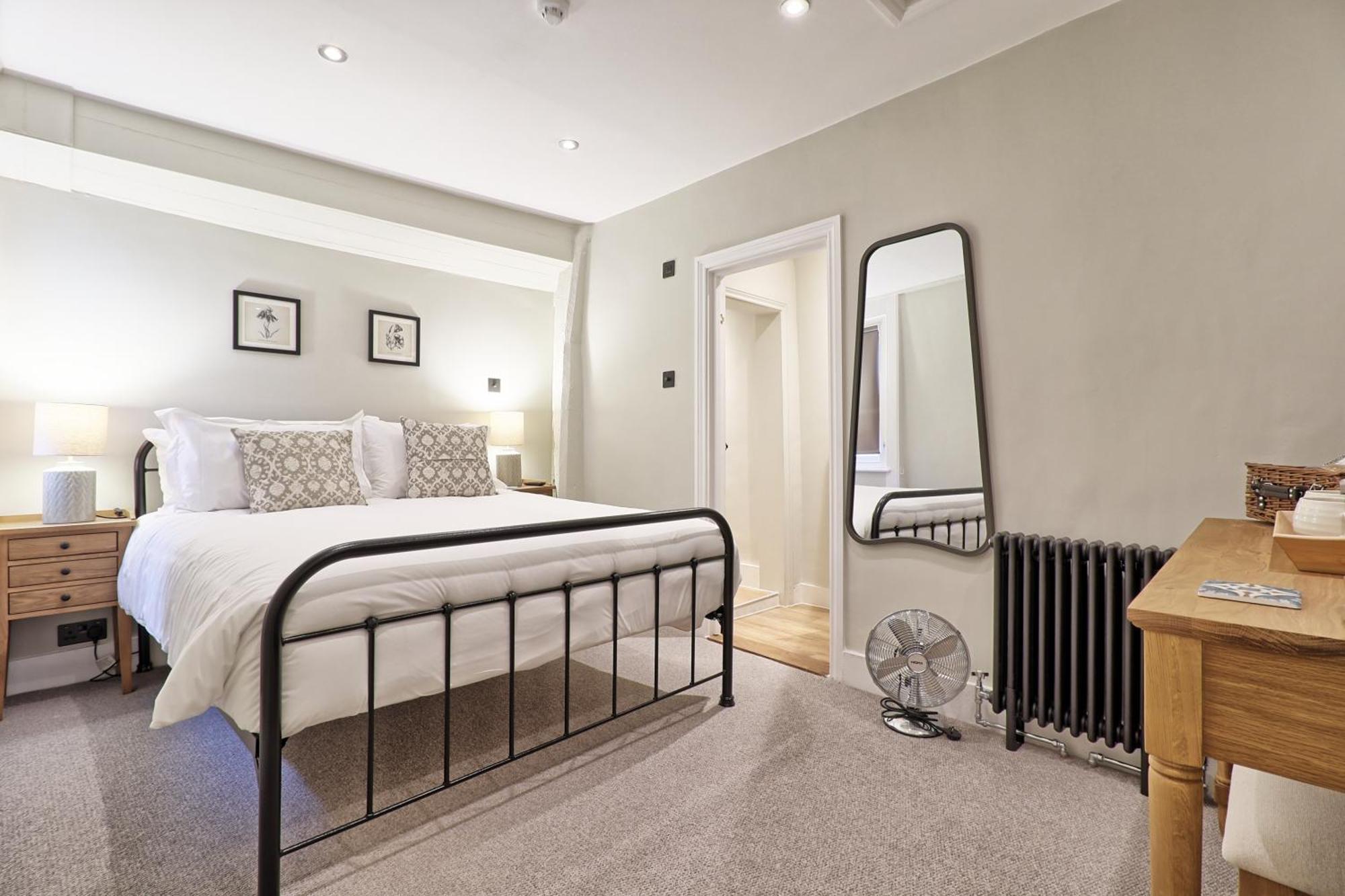 Ranfield'S Brasserie Hotel Rooms Coggeshall Extérieur photo