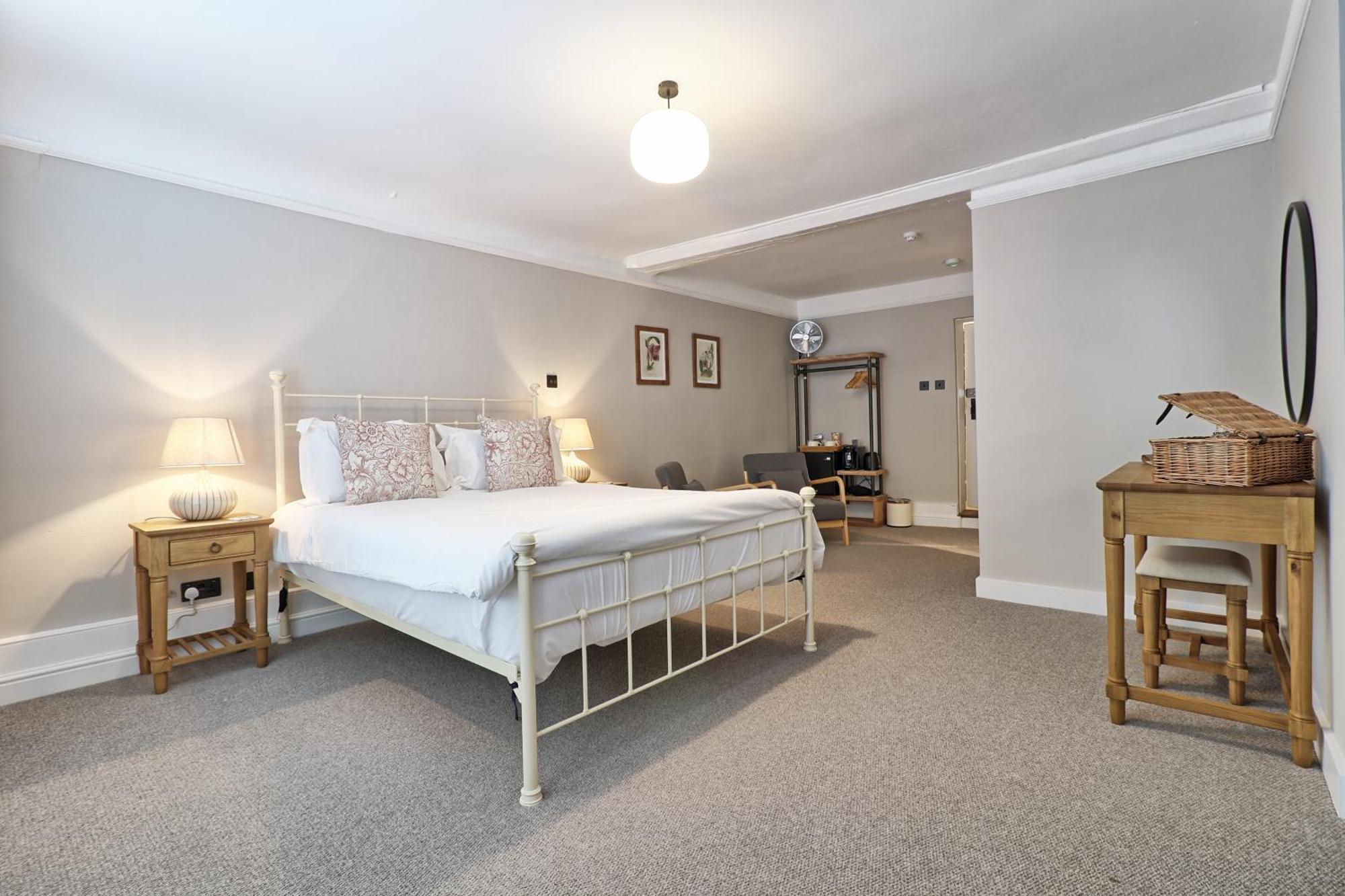Ranfield'S Brasserie Hotel Rooms Coggeshall Extérieur photo